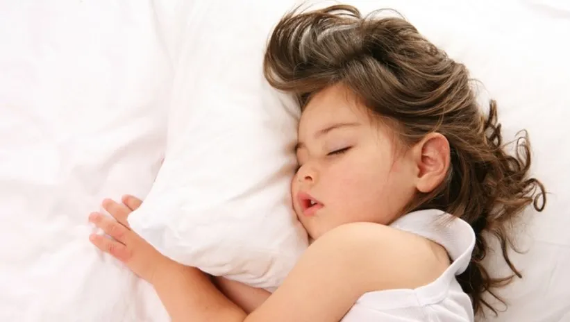 Çocukların beyin gelişimindeki kilit nokta! Bu saatte uyursa en yüksek kapasiteye ulaşıyor