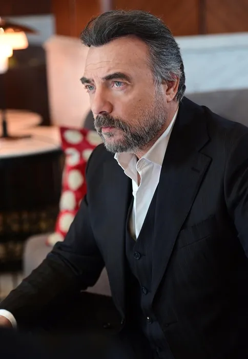 ATV Ben Bu Cihana Sığmazam 47. bölüm izle TEK PARÇA | ATV Ben Bu Cihana Sığmazam son bölüm izle full HD