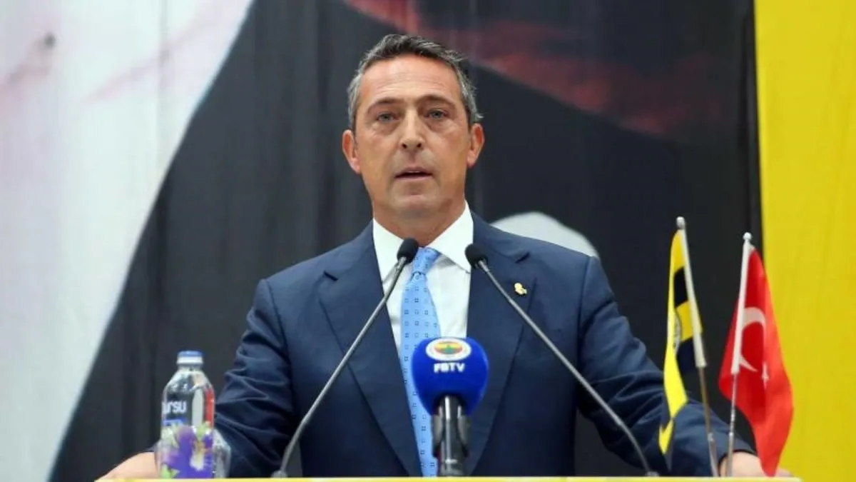 Fenerbahçe Başkanı Ali Koç'tan imza süreci ve transfer hakkında açıklama!
