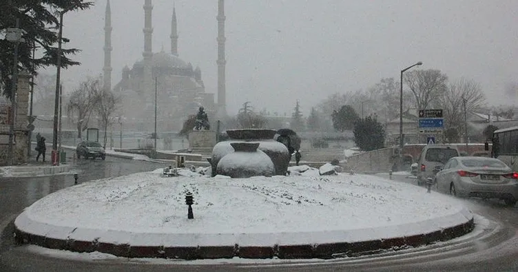 Edirne’de kar yağışı