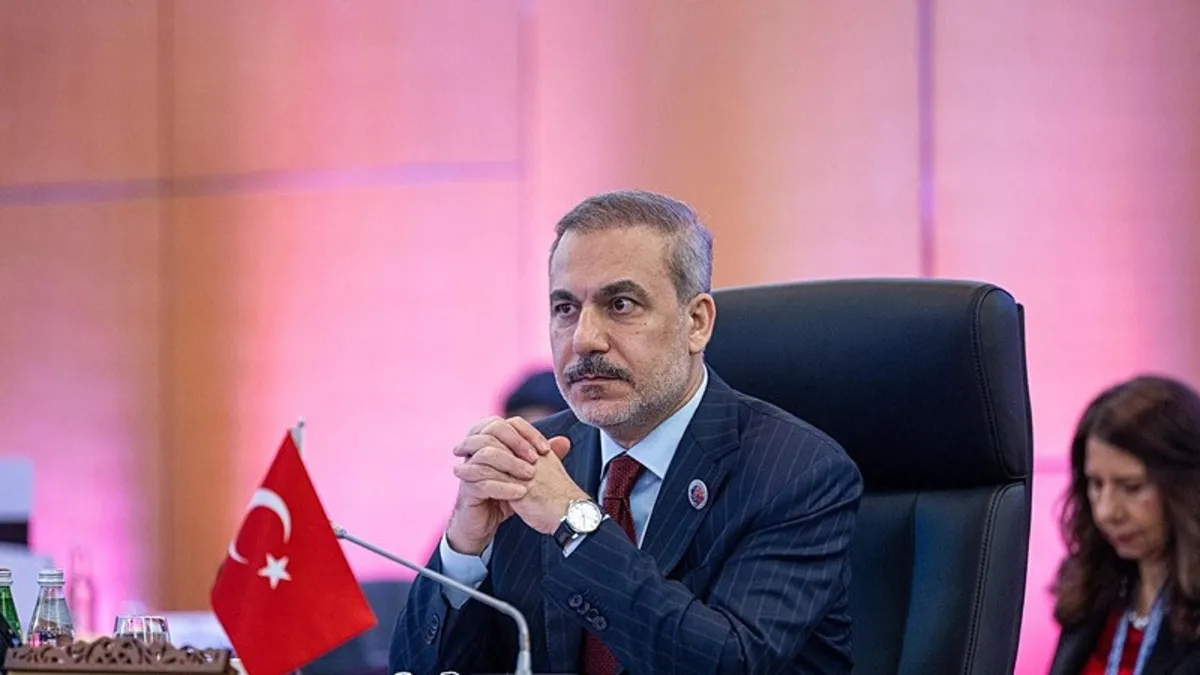 Dışişleri Bakanı Fidan, Malezya’da Bernama TV’nin sorularını yanıtladı Dışişleri Bakanı Fidan, Malezya’da Bernama TV’nin sorularını yanıtladı