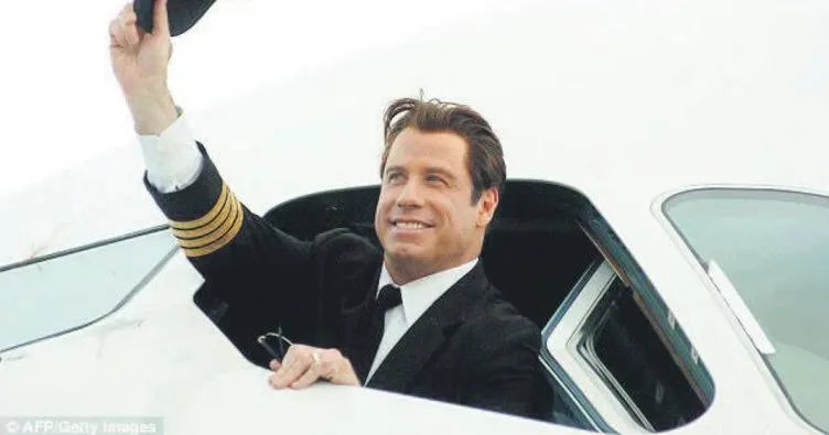 Travolta uçağını müzeye bağışladı