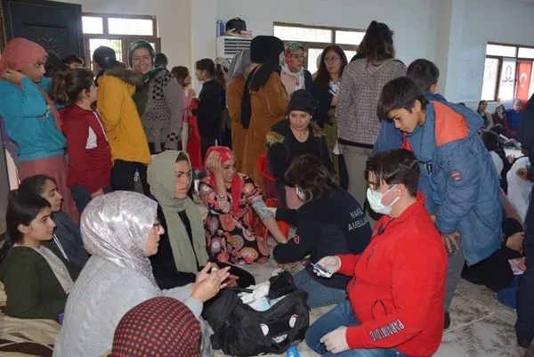 kiziltepe-belediyesinden-belediyeniz-sizinle-projesi-1668862105695.jpg