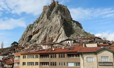 kont drakula 4 yil bu kalede esir