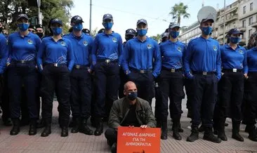 Yunanistan’da ’17 Kasım’ protestolarına polis müdahale etti