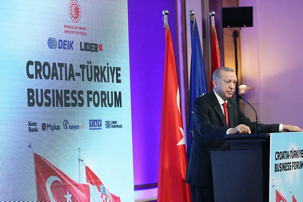 son-dakika-baskan-erdogan-gazetecilerin-sorularini-yanitladi-yunanistana-sert-tepki-biz-anladiklari-dilden-kon-1662714046491.jpg Son dakika: Başkan Erdoğan, gazetecilerin sorularını yanıtladı! Yunanistan'a sert tepki: Biz anladıkları dilden konuşuyoruz