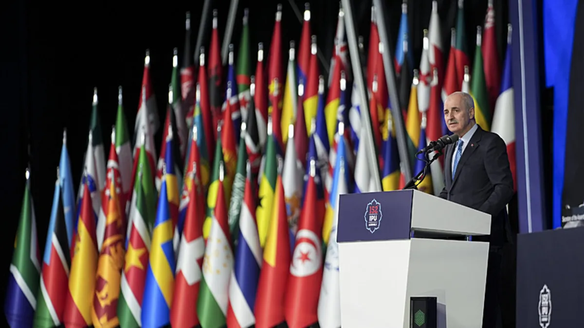 TBMM Başkanı Kurtulmuş: Sivillerin yaşam hakkı üzerinde asla siyasal pazarlıklar yapılamaz TBMM Başkanı Kurtulmuş: Sivillerin yaşam hakkı üzerinde asla siyasal pazarlıklar yapılamaz