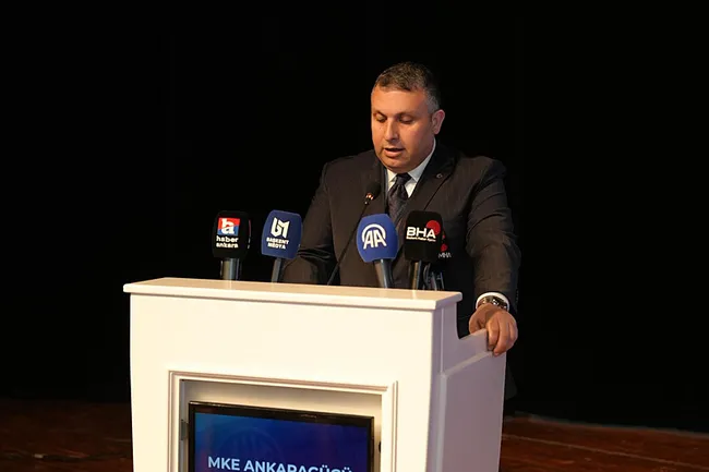 ankaragucunden-chp-genel-baskani-ozgur-ozele-sert-tepki-kulubumuz-algi-operasyonlarinin-parcasi-degildir-1770731876736.jpg Ankaragücü’nden CHP Genel Başkanı Özgür Özel’e sert tepki: Kulübümüz algı operasyonlarının parçası değildir