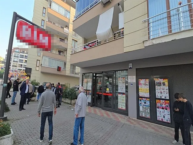 Bursa’da kan donduran olay: Eski eşini iş yerinde bıçakladı, polisi arayıp teslim oldu! Bursa’da kan donduran olay: Eski eşini iş yerinde bıçakladı, polisi arayıp teslim oldu!