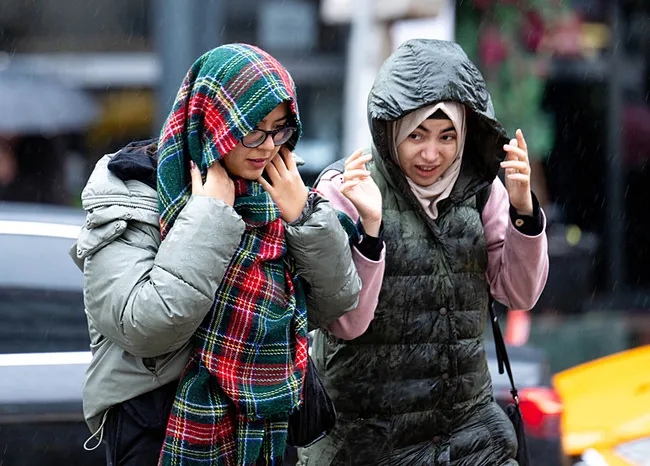 son-dakika-meteoroloji-istanbul-dahil-6-il-icin-alarma-gecti-kar-kapiya-dayandi-o-saatlere-dikkat-1760164891948.jpeg SON DAKİKA… Meteoroloji İstanbul dahil 6 il için alarma geçti! Kar kapıya dayandı: O saatlere dikkat!