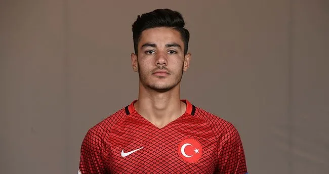 Ozan Kabak In Sakatligi Planlari Bozdu Spor Haberleri
