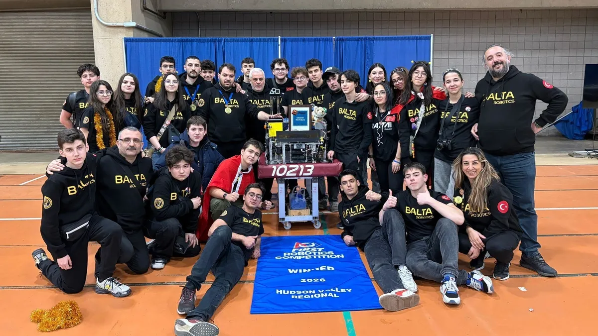 Anadolu lisesi robotik takımı New York’ta şampiyon oldu