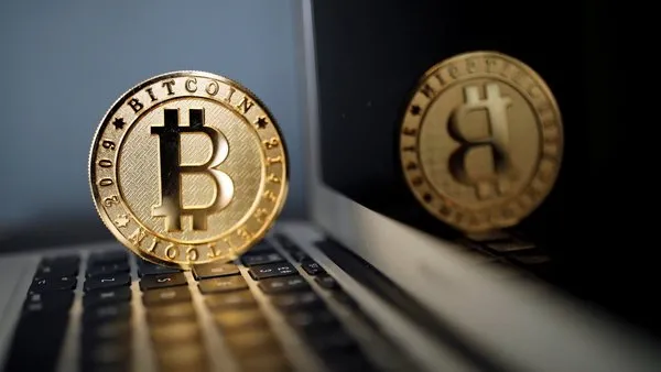 Okulu bıraktı Bitcoin milyoneri oldu