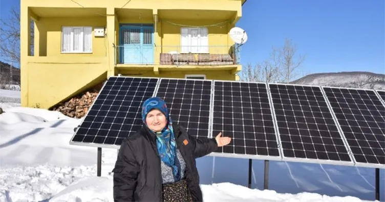 Evinin bahçesine güneş enerji santrali kuran Kezban teyze devletten destek bekliyor