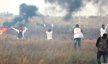 Elleri havada vurdular