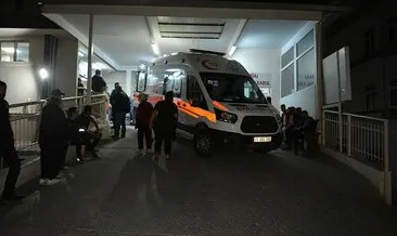 İzmir'de işçileri taşıyan iki servis aracı çarpıştı: 2'si ağır 17 yaralı #canakkale
