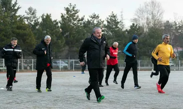 TBMM Başkanı Mustafa Şentop sahaya indi