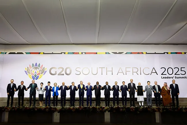 baskan-erdogandan-g20-zirvesinde-diplomasi-trafigi-1763823381930.jpg Başkan Erdoğan’dan G20 Zirvesi’nde diplomasi trafiği!