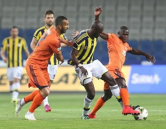 Başakşehir - Fenerbahçe maçı Twitter yorumları