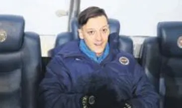 Mesut Özil’in problemi beli