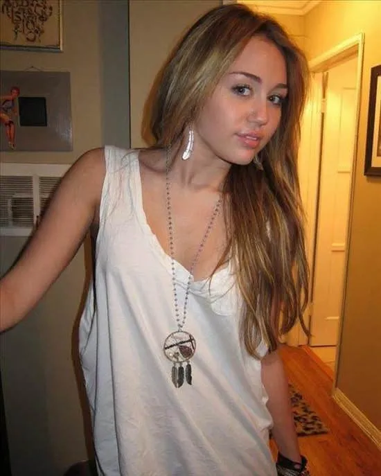 Miley Cyrus kontrolden çıktı