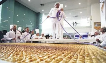 Dünya rekorlu fuar devam ediyor