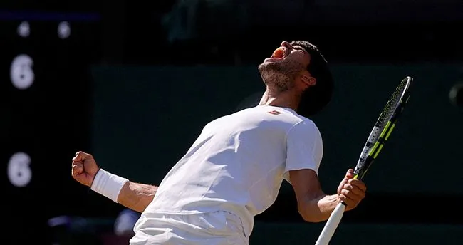 Carlos Alcaraz, Wimbledon’da finale yükseldi!