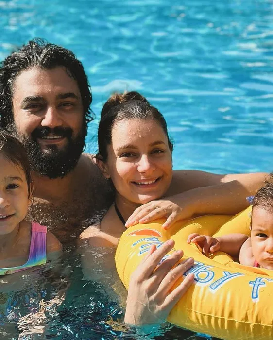 Şarkıcı Atiye’nin kızının adı şaşırttı! Üçüncü kez anneliği tadacak...