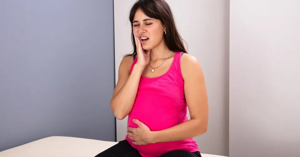 “Diş eti iltihabı hamile kalmayı geciktirebilir” Hamilelik Haberleri
