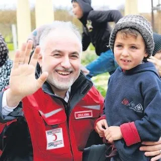 Kızılay’dan 30 TIR’lık yardım konvoyu