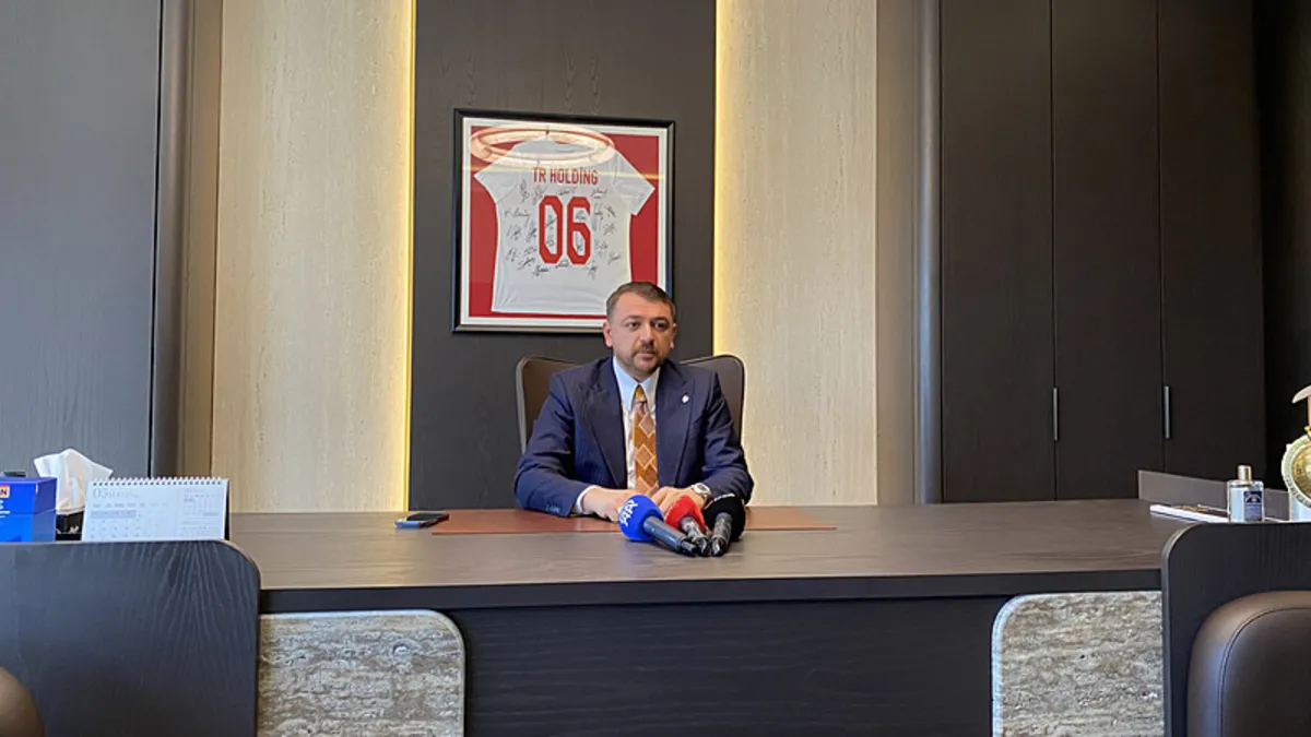Cengiz Gökay: “İnşallah Dünya Kupası’ndan çok iyi bir sonuçla döneceğiz” Cengiz Gökay: “İnşallah Dünya Kupası’ndan çok iyi bir sonuçla döneceğiz”