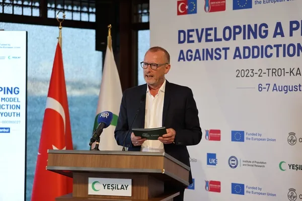 yesilaydan-gocmen-gencler-icin-bagimlilikla-mucadelede-yeni-model-1786120749037.jpg