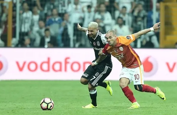 Sneijder ve Quaresma kavga eder