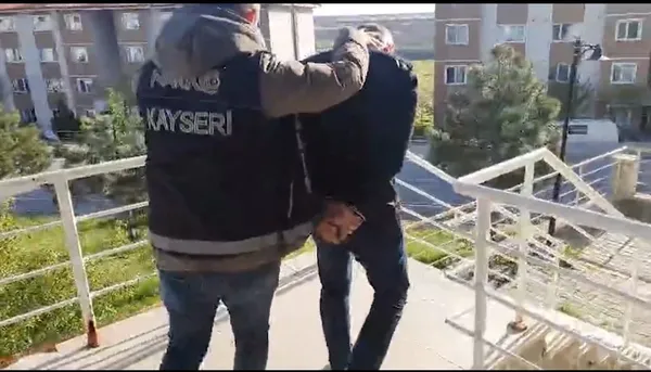 kayseride-torbaci-operasyonunda-22-tutuklama-1746292222356.jpg