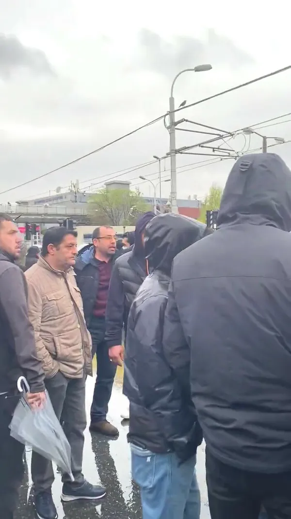 İstanbul’daki ulaşım felaketine vatandaş isyan etti: Başkanım İstanbul'a yolunuz düşer mi?