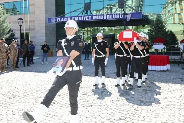 elazigda-sehit-polis-memuru-mert-ozan-sindi-memleketine-ugurlandi-1788855730079.jpg