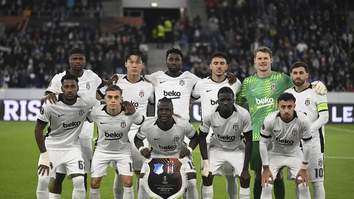CANLI | Beşiktaş-Crystal Palace UEFA Avrupa Ligi maçı! İlk 11'ler belli oldu...