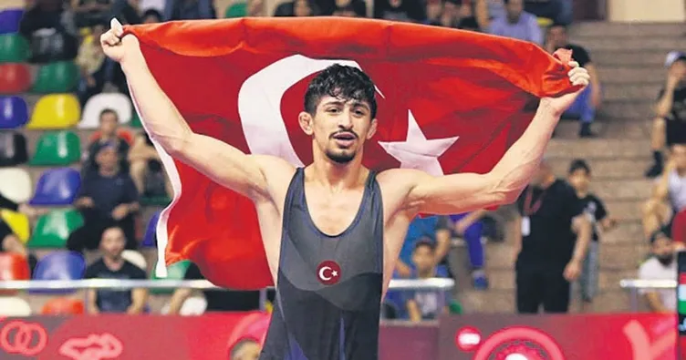 Altın çocuk Kerem Kamal