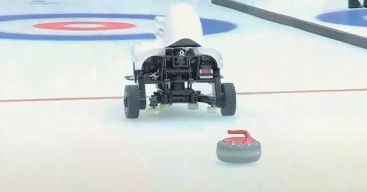 Curling uzmanı robot