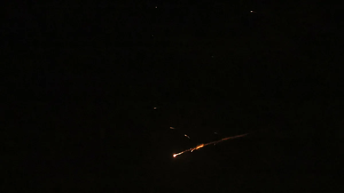 SON DAKİKA | ABD/İsrail-İran savaşında 30’uncu gün! “ABD kara operasyonuna hazırlanıyor” iddiası: Tahran’da patlama sesleri SON DAKİKA | ABD/İsrail-İran savaşında 30’uncu gün! “ABD kara operasyonuna hazırlanıyor” iddiası: Tahran’da patlama sesleri