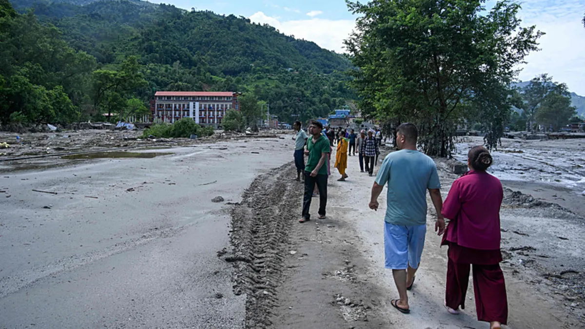 Tibet’te 5.0 büyüklüğünde deprem: Sel alarmı verildi