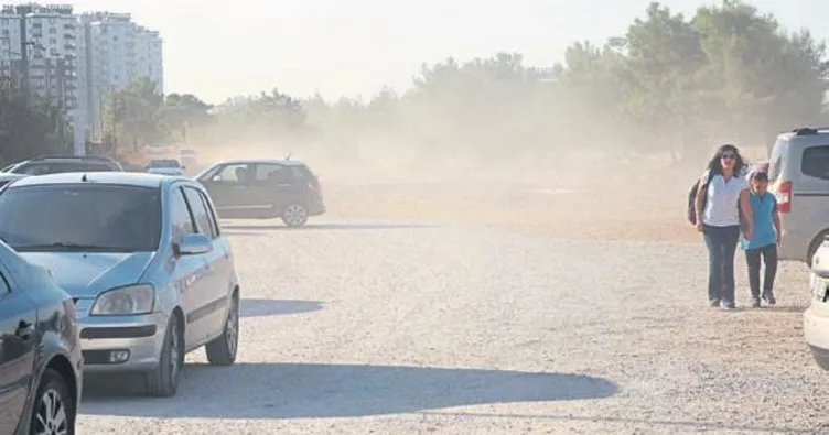 Rektör annelerin feryadını duydu