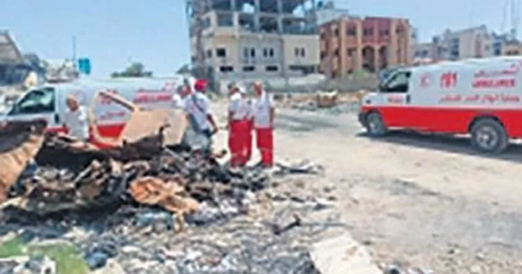 Kızılay ambulansına İsrail engeli