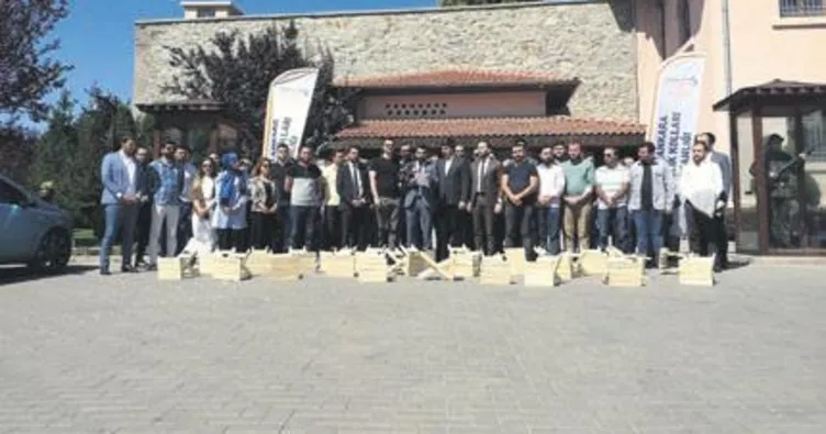 AK Gençlik’ten 12 Eylül protestosu