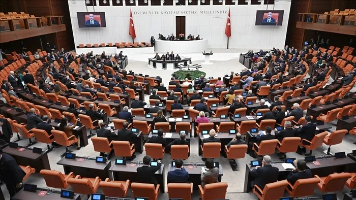 hulusi-akardan-kilicdaroglunun-tezkere-provokasyonuna-sert-tepki-soz-konusu-degil-1697561740409.jpg Kılıçdaroğlu ve HDP'den tezkere provokasyonu! AK Parti'den TBMM'de sert tepki: Söz konusu değil - 4
