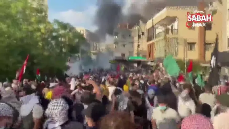 Lübnan polisi, ABD Büyükelçiliği önündeki protestoya müdahale etti