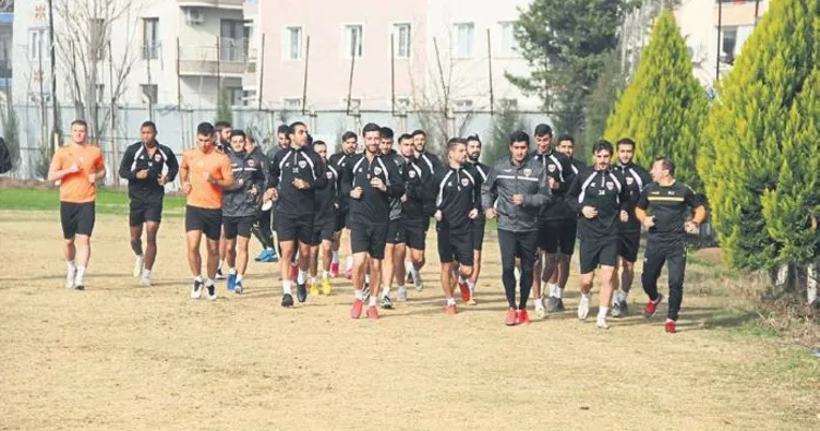 Kaplan ilk yarının son maçına çıkıyor