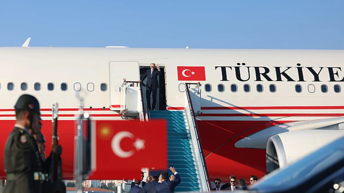 Başkan Recep Tayyip Erdoğan Suudi Arabistan’a gitti Başkan Recep Tayyip Erdoğan Suudi Arabistan’a gitti