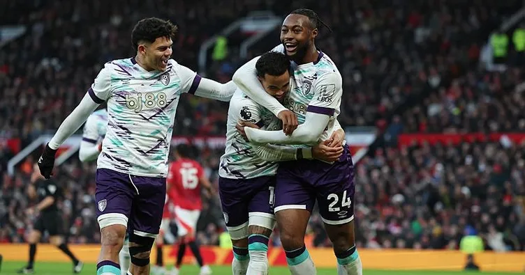 M.United evinde fark yedi: 0-3