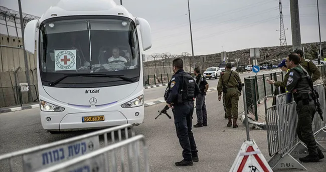 İsrail hapishanelerindeki en eski tutuklu kadın anlattı! ‘Her şeyden mahrum bıraktılar’ İsrail hapishanelerindeki en eski tutuklu kadın anlattı! ‘Her şeyden mahrum bıraktılar’